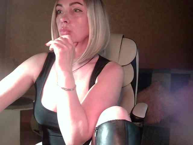 Kleo77777 webcam