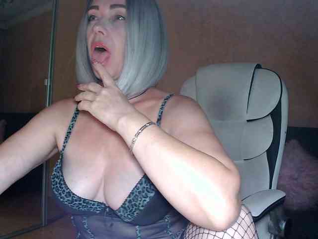 Kleo77777 webcam