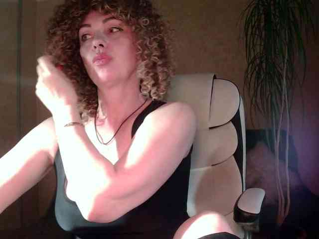 Kleo77777 webcam