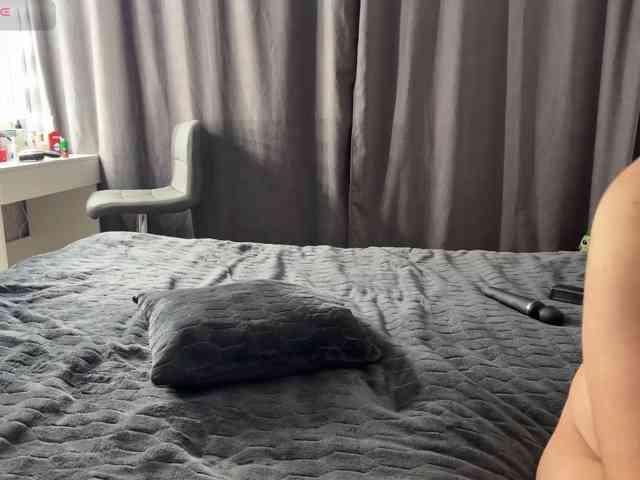 Miss_Love webcam