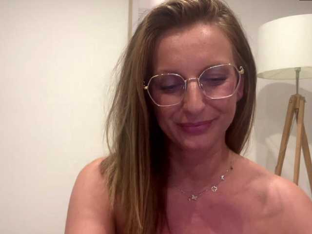 RachellaFox live cam on BongaCams