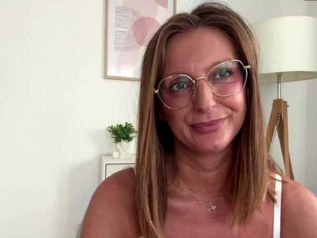 RachellaFox live cam on BongaCams