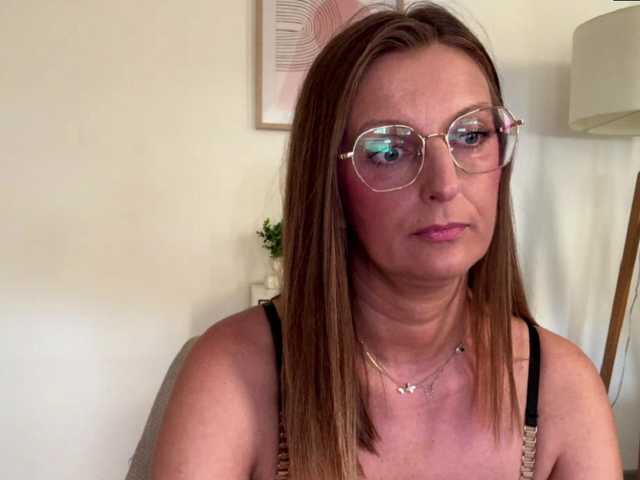 RachellaFox live cam on BongaCams