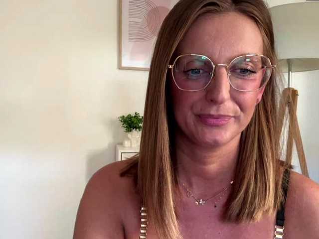 RachellaFox live cam on BongaCams