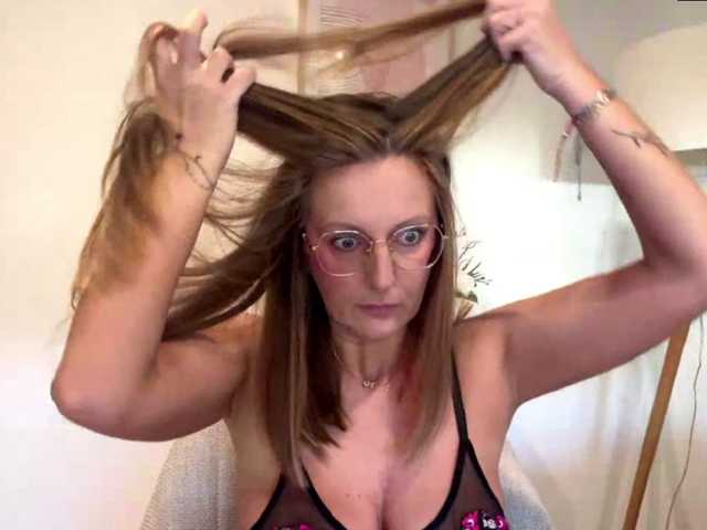 RachellaFox live cam on BongaCams