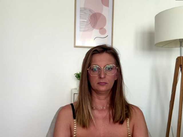 RachellaFox live cam on BongaCams