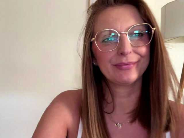 RachellaFox live cam on BongaCams