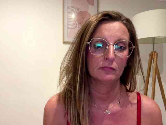 RachellaFox webcam