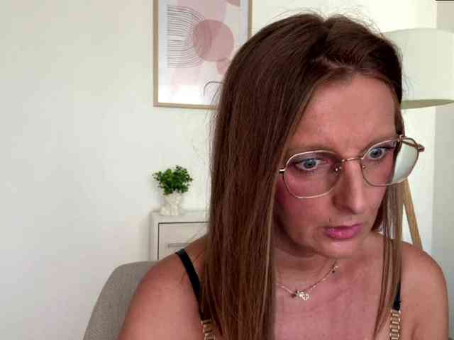 RachellaFox webcam