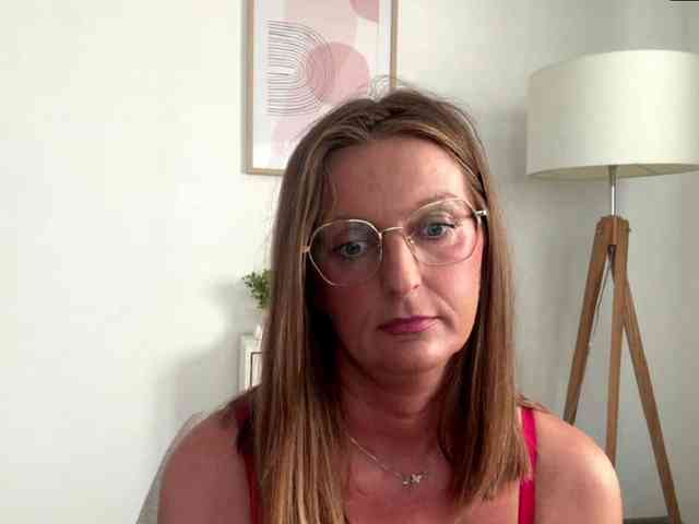 RachellaFox webcam
