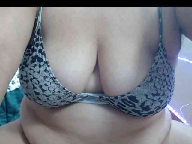 angellove266 Live Webcam on BongaCams