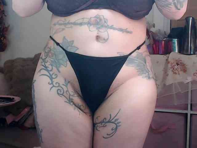 ElyinkPornsta webcam