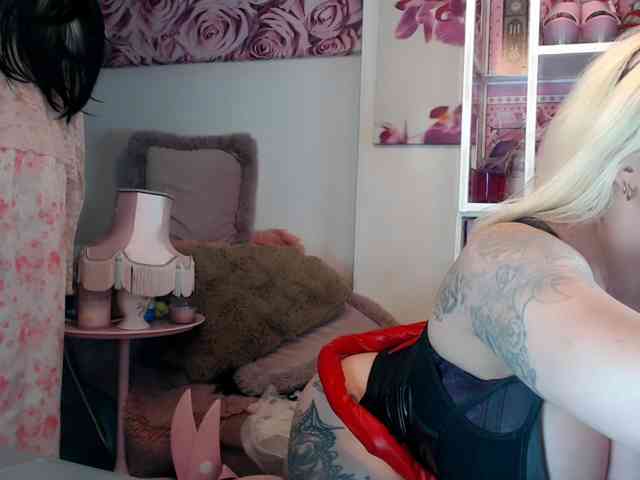 Modella: ElyinkPornsta