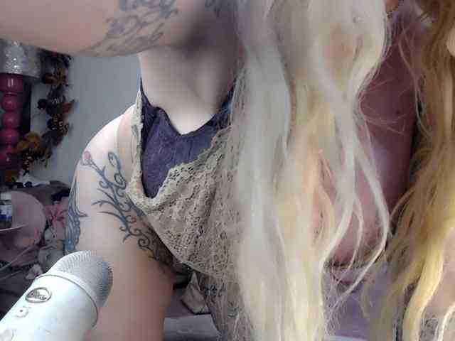 Modella: ElyinkPornsta