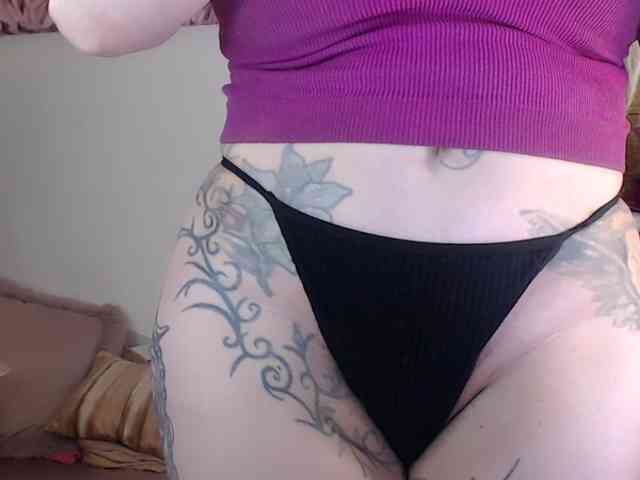 ElyinkPornsta webcam