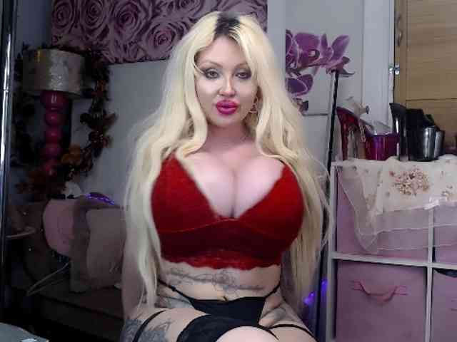 Modella: ElyinkPornsta