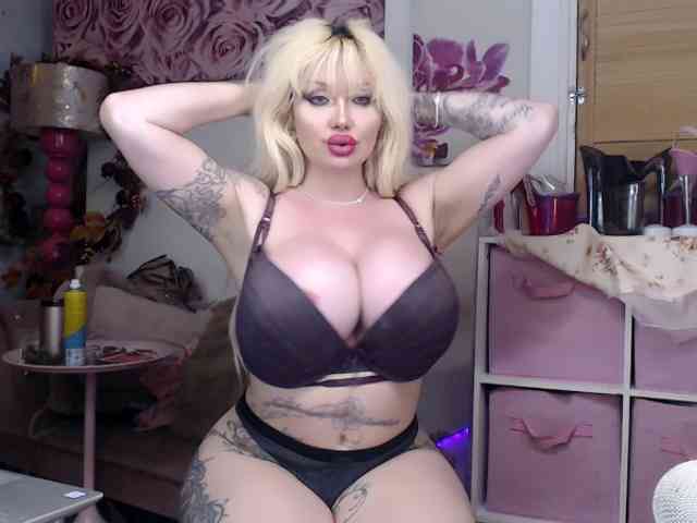 ElyinkPornsta webcam