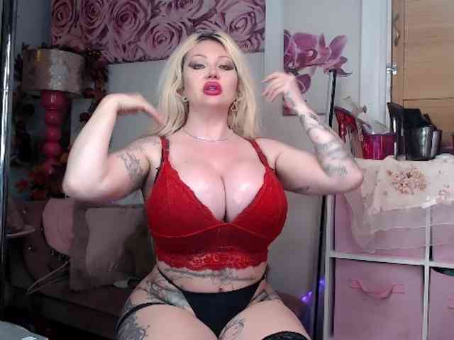 Modella: ElyinkPornsta