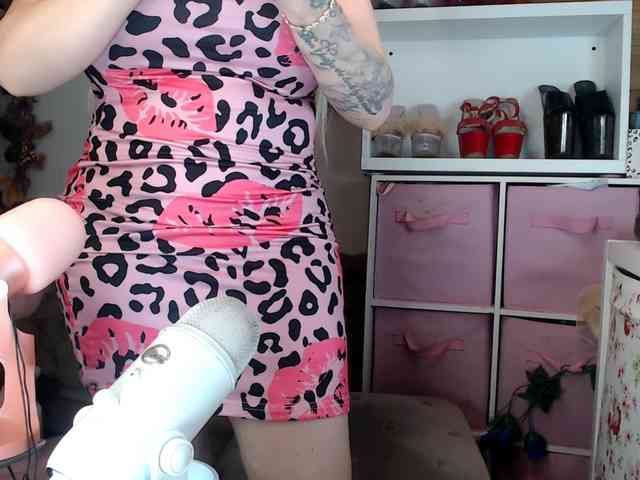 ElyinkPornsta webcam