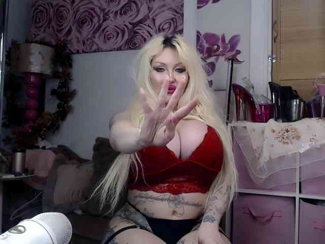 ElyinkPornsta webcam