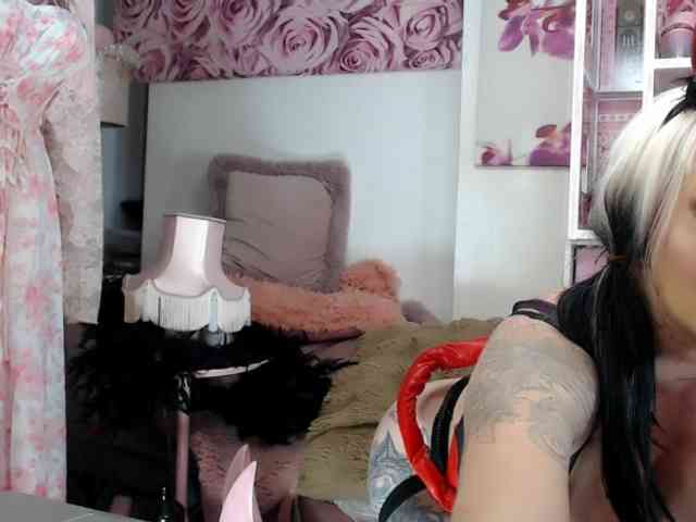 Modella: ElyinkPornsta