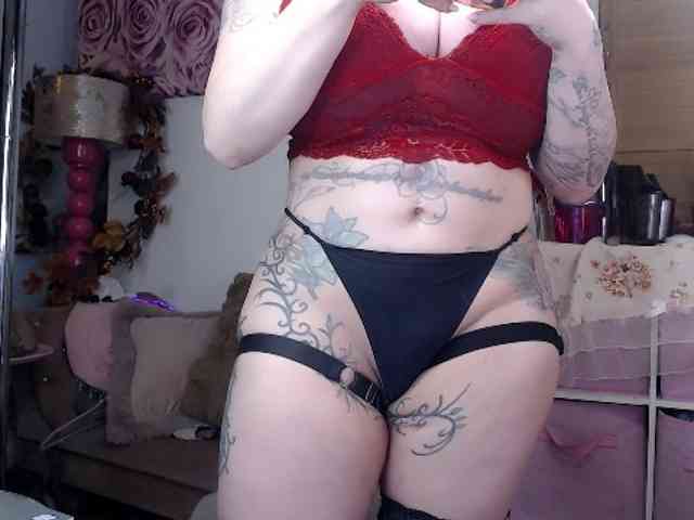 Modella: ElyinkPornsta