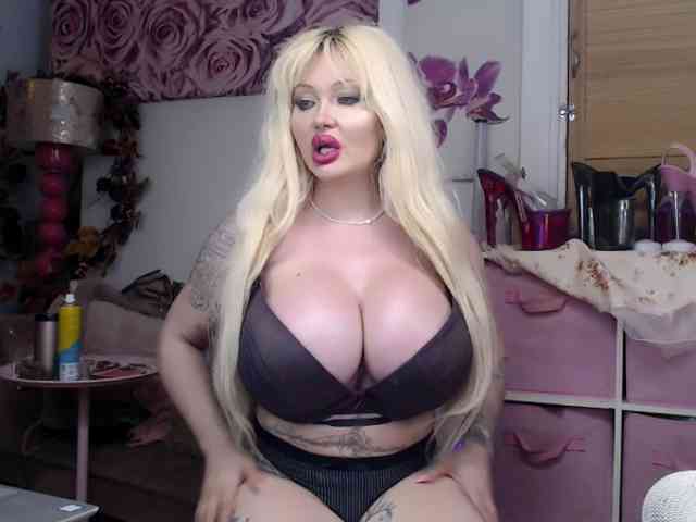 Modella: ElyinkPornsta