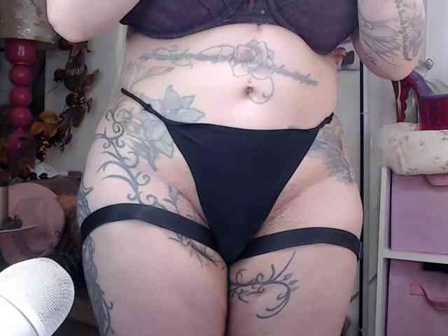 Modella: ElyinkPornsta
