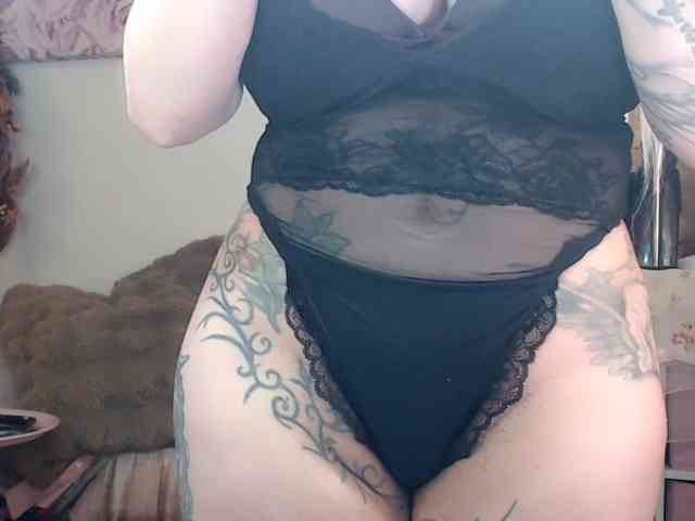 Modella: ElyinkPornsta