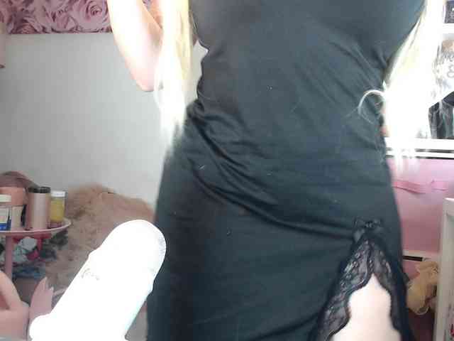 Modella: ElyinkPornsta