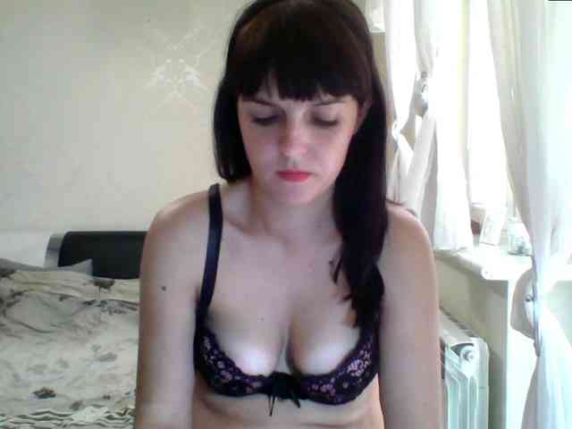 HotBrianna webcam