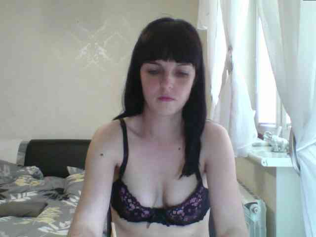 HotBrianna webcam