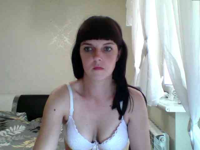 HotBrianna webcam
