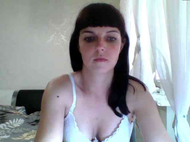HotBrianna webcam
