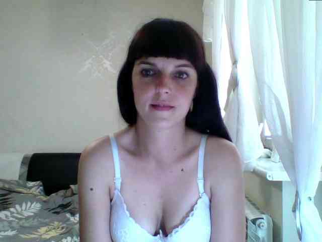 HotBrianna webcam
