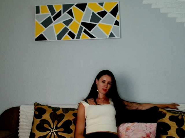 MilfLunna live webcam show