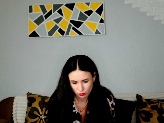 MilfLunna live cam on BongaCams