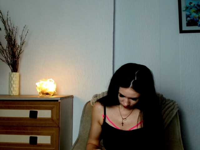 MilfLunna, en vivo ahora en BongaCams