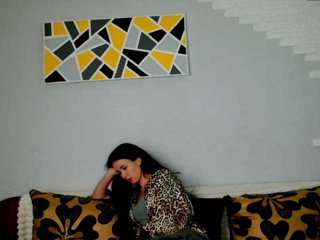 MilfLunna live cam on BongaCams
