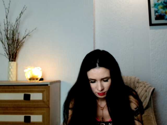 MilfLunna live cam on BongaCams