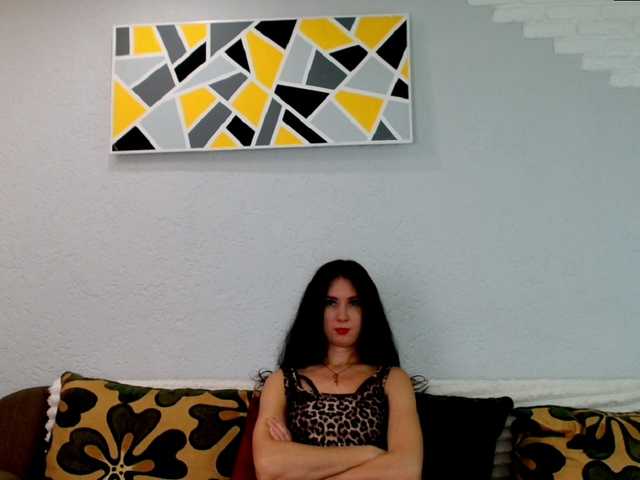 MilfLunna live cam on BongaCams