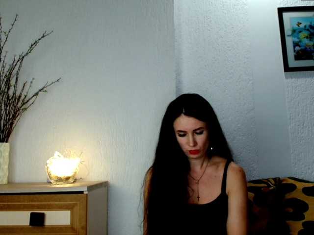 MilfLunna live cam preview