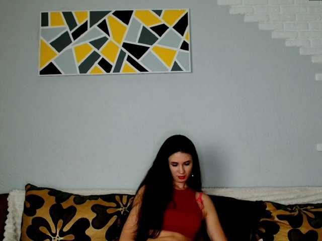 MilfLunna live cam on BongaCams