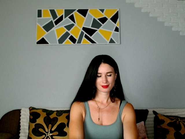 MilfLunna live cam on BongaCams