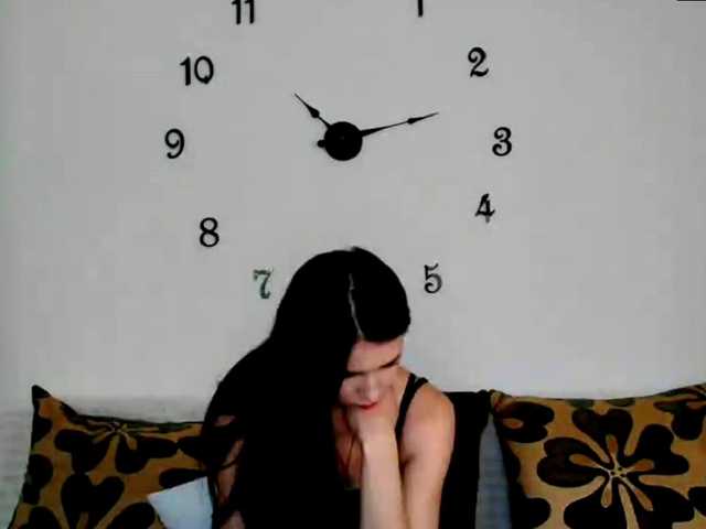 MilfLunna live cam on BongaCams