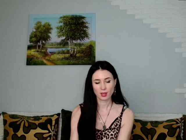 MilfLunna webcam