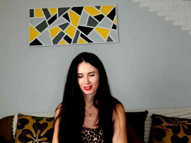 MilfLunna webcam