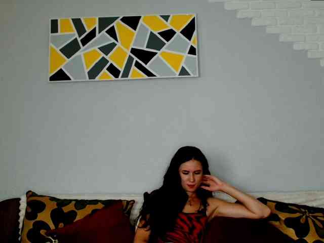 MilfLunna webcam