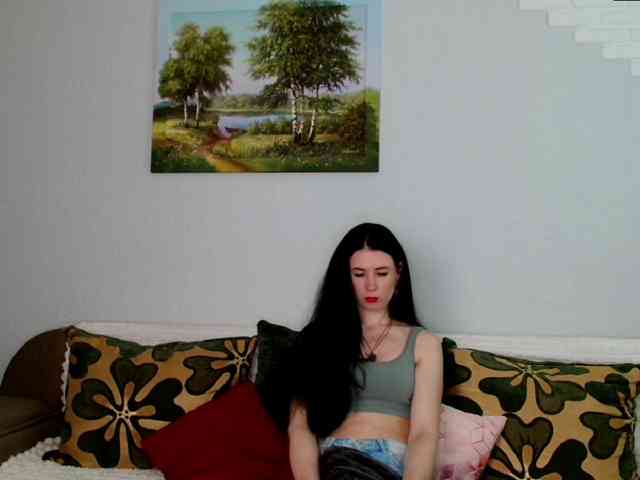 MilfLunna webcam
