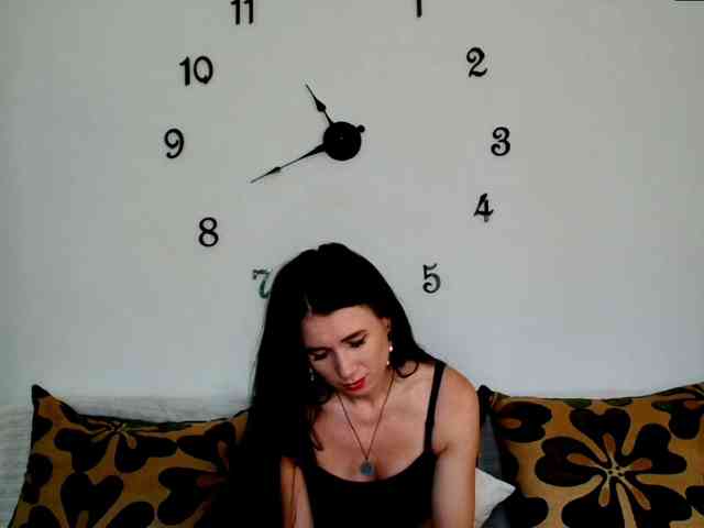 MilfLunna webcam